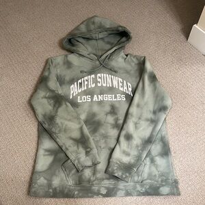 Pacific Sunwear Green Tie-Dye Pullover Sweater